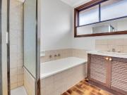 49 Freeman Crescent, Mill Park VIC 3082