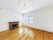 4/9 Hotham Street, EAST MELBOURNE Apartment for rent...