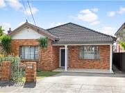 49 Sellwood Street, Brighton Le Sands House for rent...