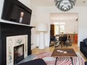 49 Wallingford Avenue, London, W10 6PY, United Kingdom |...