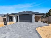 49B Hurlingham Loop Meadow Springs, WA 6210