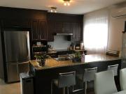 4 1 2 À LAVAL A LOUER TRÈS TRANQUILLE AVEC ASCENSEUR