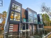 4 2639 R Dundas Street W, Toronto, ON, M6P 1X9 townhouse f.