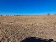4.2 ha Land available in Martindale