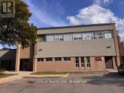 4&5 1312 Britannia East Road, Mississauga, ON, L4W 1C8...