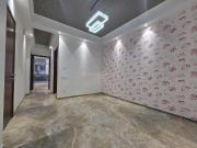 4 BHK Independent Builder Floor in Green Field Colony...