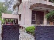 4.5 BHK Independent House in Sector 17 for resale...