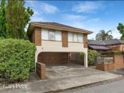 4 / 5 Shirley Grove, St Kilda East