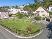 4.5 Zi. Einfamilienhaus mit viel Umschwung  ideal für...