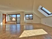 4,5 Zimmer 127 m² 1.900 € Kaltmiete Wohnungen in Stuttgart