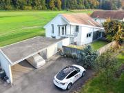 4.5 Zimmer Einfamilienhaus mit Aussicht ins Grüne in...