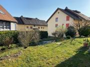 4.5 Zimmer Wohnung grosszügig, hell und naturnah