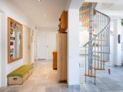 4,5 Zimmer Wohnung mit großer Terrasse, Seeblick &... 4,5 Zimmer Wohnung mit großer Terrasse, Seeblick &...