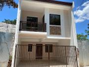 4.8M House For Sale in Villa Amore Maligaya Park...