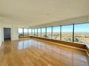 4 amb.+ depen. 2 coch. Renoir I