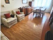 4 amb. Independencia y Vieytes. Todo externo. cochera