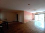 4 ambientes balcon al frente con dependencia Barrio...