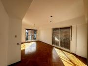 4 ambientes c/cochera. Piso alto, todo luz. Roosevelt...