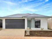 4 Anthony Court, Munno Para Downs, SA 5115