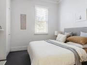 4 Ashworth Street, Albert Park VIC 3206 House For Rent |...