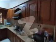4 Bad D/ Town House For Sale Bahadurabad