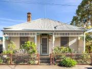 4 Bambra Street, Geelong, VIC 3220 Medical/Consulting...