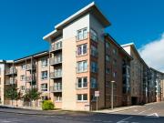 4 bed 1st Floor Flat to rent in Aberdeen City Of...