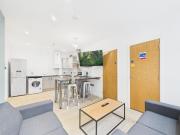 4 bed 1st Floor Flat to rent in Bristol, BS2, from...
