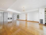 4 bed 1st Floor Flat to rent in Camden Town Camden, NW1,...
