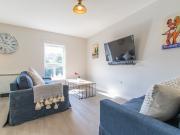 4 bed 1st Floor Flat to rent in Edinburgh City Of...