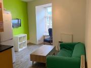 4 bed 1st Floor Flat to rent in Manchester Greater...