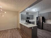 4 bed, 3.5 Bath Front attached Home For Rent