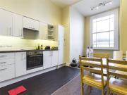 4 bed Apartment to rent in Brighton And Hove East...