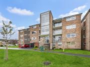 4 bed Apartment to rent in Hampshire, SO23, from Martin...