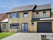 4 Bed, Detached, Cuffley, Hertfordshire, EN6 [INVESTMENT...