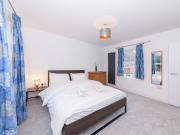 4 bed Detached House To Let