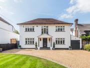 4 bed Detached House to Let for rent in Bromley