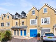 4 bed Detached to rent in Brighton And Hove East Sussex,...