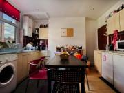 4 bed Detached to rent in Leeds West Yorkshire, LS6,...