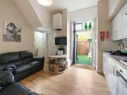 4 bed End of Terrace to rent in Preston Lancashire, PR1,...