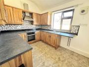 4 bed flat for sale
