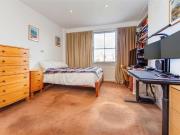 4 bed flat for sale