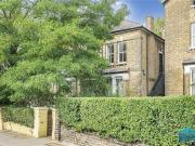 4 bed flat for sale