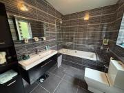 4 bed flat for sale