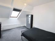 4 bed flat for sale