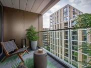 4 bed flat for sale