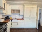 4 bed flat for sale