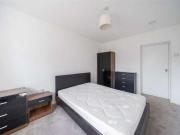 4 bed flat for sale
