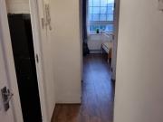 4 bed flat to Rent in Aldagte