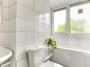 4 bed flat to rent in Bordon Walk, London | James Anderson
